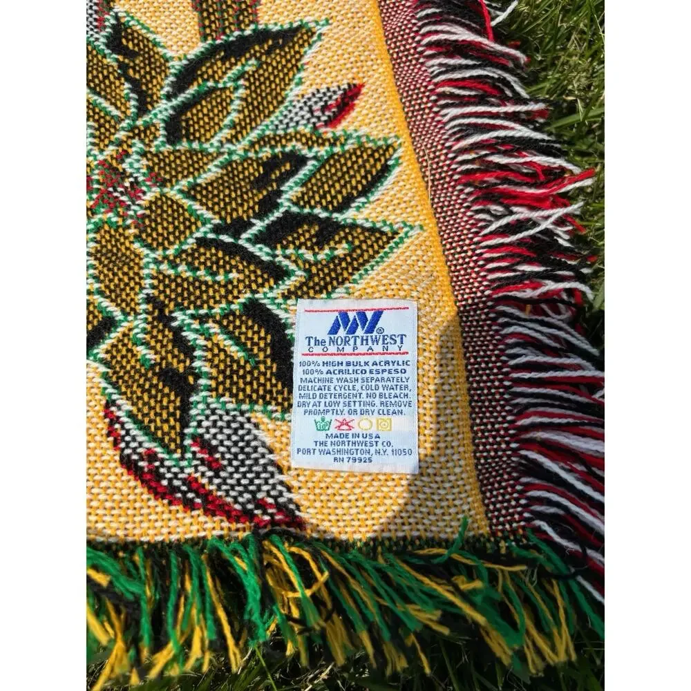 Vintage Christmas Woven Tapestry Throw Blanket Poinsettia Ornament Fringe 57x45